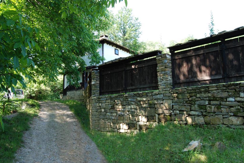 Къща Балканец Balkanets (Lovech) Extérieur photo